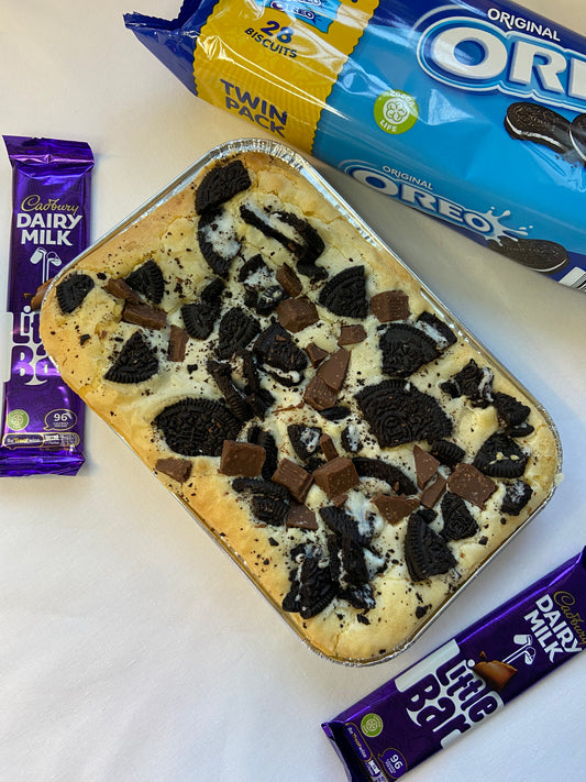 Oreo Blondie Tray