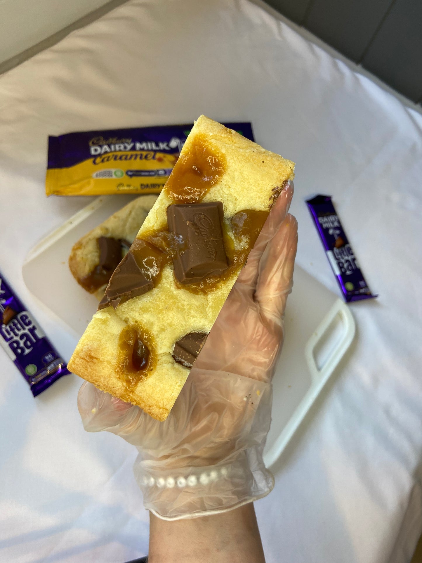 Cadburys Caramel Blondie Tray